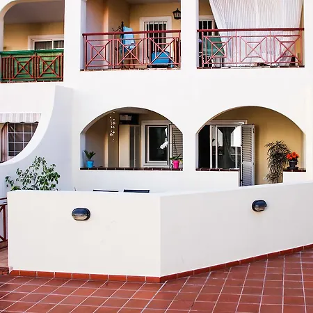 Cozy Ground Floor With Terrace In Los Cristianos